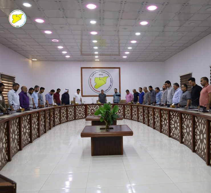SDC and an elite group of youth discuss political developments