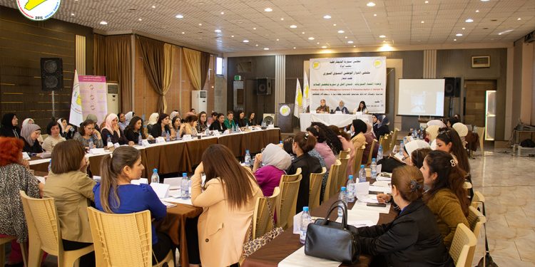 ملتقى الحوار النسوي السوري يواصل جلساته لليوم الثاني