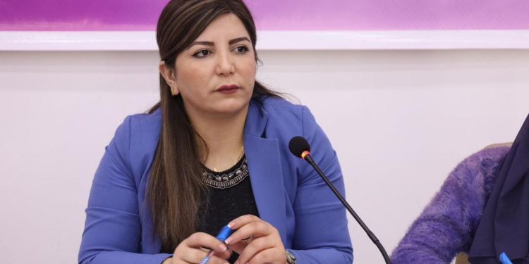 جيهان خضرو: العنف السياسي ضد المرأة تهديد للتنمية والسلام والمشاركة الديمقراطية