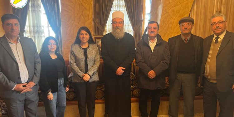 مـسد يلتقي الشيخ الهجري في السويداء ويبحث مستقبل سوريا ومسارات الحل السياسي