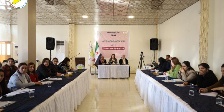 الملتقى النسوي يناقش دور المرأة السورية في الثورة وآفاق مشاركتها في بناء سوريا الجديدة