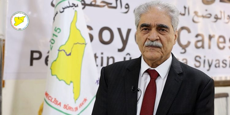 الدكتور حسين عزام: اللامركزية هي الحل الأمثل لمستقبل سوريا الجديدة