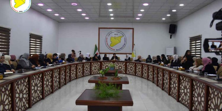 مكتب المرأة في "مسد" و"نساء زنوبيا" يناقشان صياغة رؤية مشتركة لمستقبل الرقة