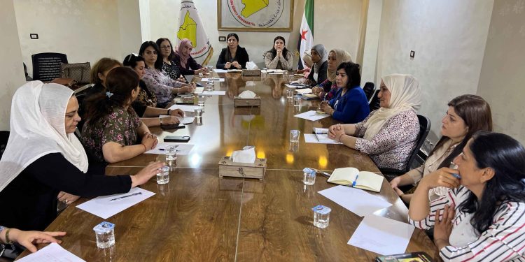 منسقية المرأة في الأحزاب السياسية تناقش واقع النساء وتطورات المشهد السياسي السوري