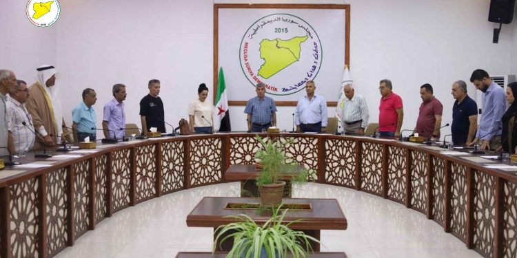 الرقة.. «مسد» يبحث التحولات السياسية في المنطقة وانعكاساتها على مستقبل سوريا