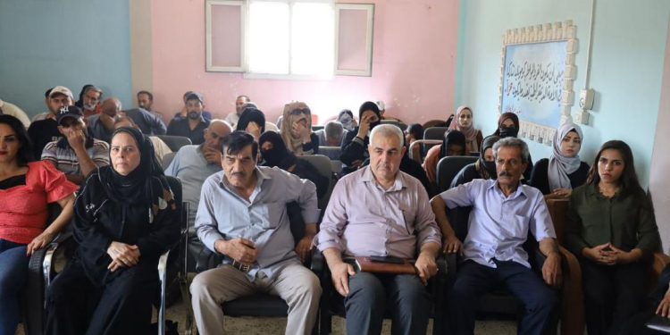 اجتماع جماهيري في الرقة يؤكد على مضامين اتفاقية 10 آذار وأهمية الحوار الوطني