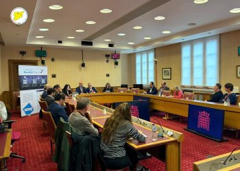 ممثلية لندن تنظم ندوة في البرلمان حول التحديات الأمنية ومستقبل الحوكمة في سوريا