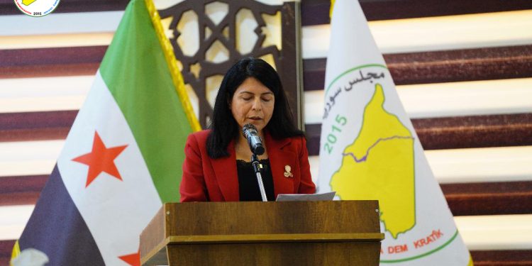 الرئيسة المشتركة لـ مسد: نحو عقد اجتماعي جامع ودولة ديمقراطية لامركزية