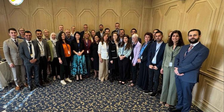 مجلس سوريا الديمقراطية يشارك في مؤتمر حول الانتقال السياسي الشامل في عمّان