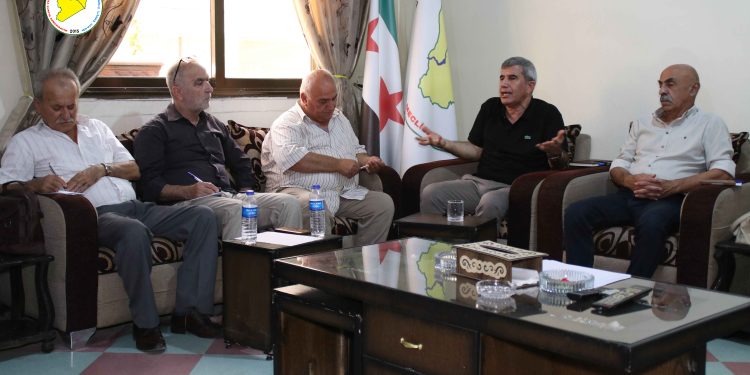 حلب تحتضن اجتماعاً وطنياً نظمه «مسد» لتعزيز دور الأحزاب في صناعة القرار