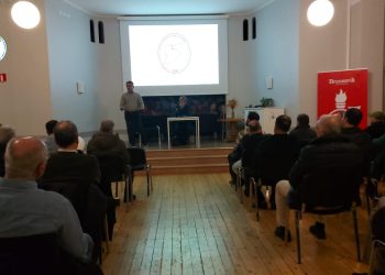 مكتب العلاقات يلتقي الجالية السورية والكردية في السويد