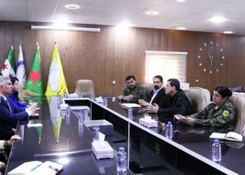 اجتماع ثلاثي بين «مسد» و«قسد» والإدارة الذاتية يؤكد أن الحوار الوطني أساس الاستقرار السوري