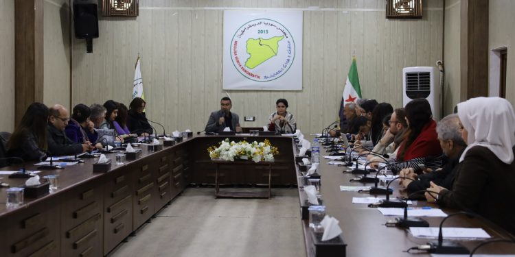 جلسة حوارية في الحسكة تؤكد مسؤولية الإعلام في مواجهة خطاب الكراهية وتعزيز السلم الأهلي