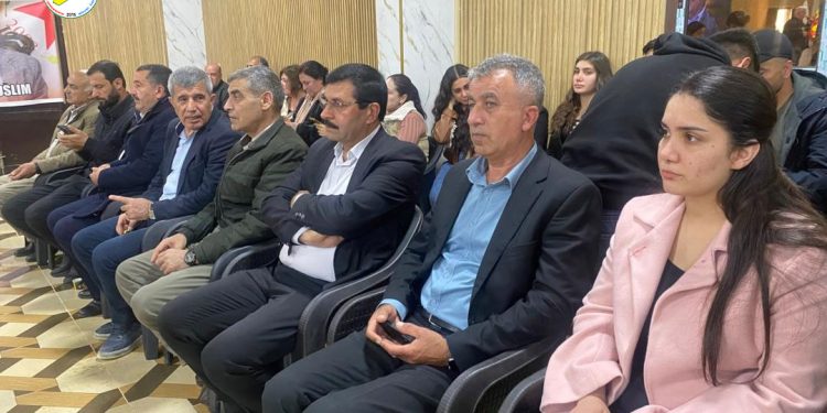وفد من مسد يشارك في أربعينية المناضل صالح مسلم في قامشلو