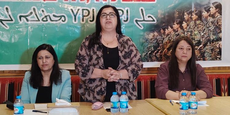 مسد يشارك في ندوة حوارية حول دور وحدات حماية المرأة في مكافحة الإرهاب وضرورة الاعتراف بها دستورياً
